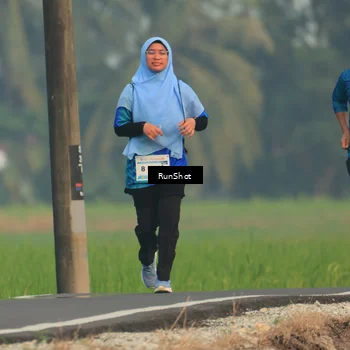 Runner Photo 5933471