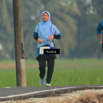 Runner Photo 5933474