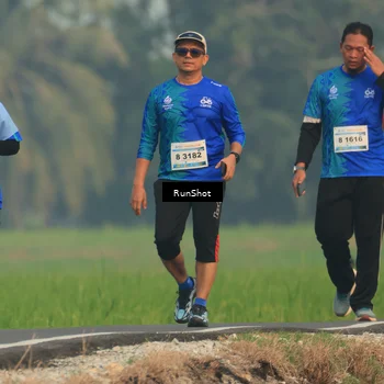 Runner Photo 5933486