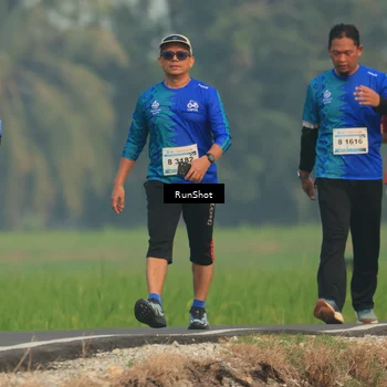 Runner Photo 5933491