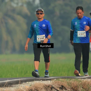 Runner Photo 5933493