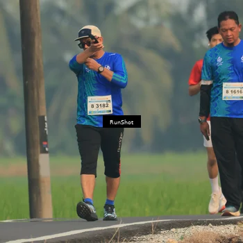 Runner Photo 5933506