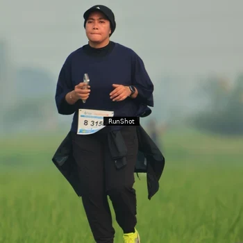 Runner Photo 5933544