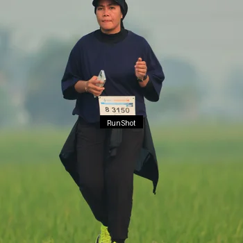 Runner Photo 5933567