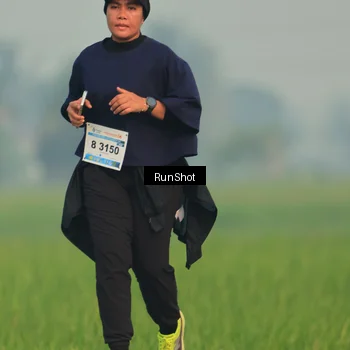 Runner Photo 5933570