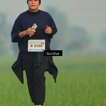 Runner Photo 5933576