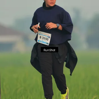 Runner Photo 5933593