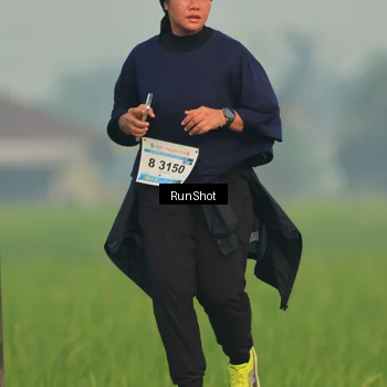 Runner Photo 5933596