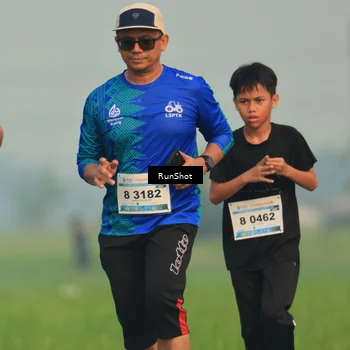 Runner Photo 5933607
