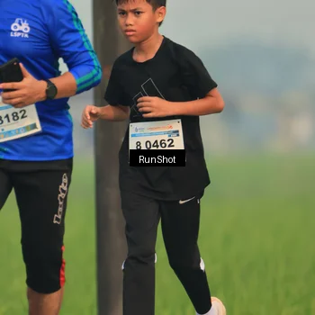 Runner Photo 5933685
