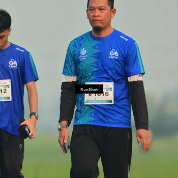 Runner Photo 5933698