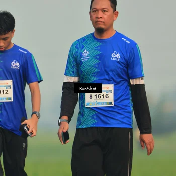 Runner Photo 5933708
