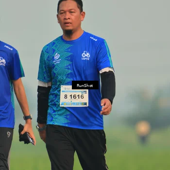 Runner Photo 5933709