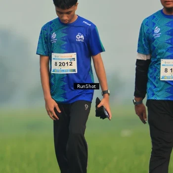 Runner Photo 5933730