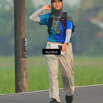 Runner Photo 5933791