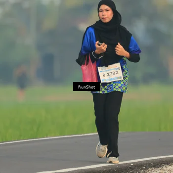 Runner Photo 5933854
