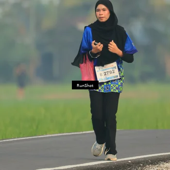 Runner Photo 5933855