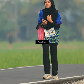 Runner Photo 5933858