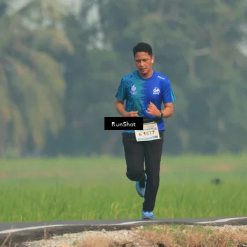Runner Photo 5933946