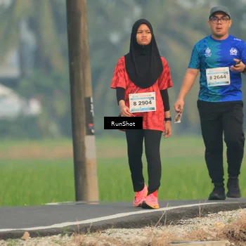Runner Photo 5933947