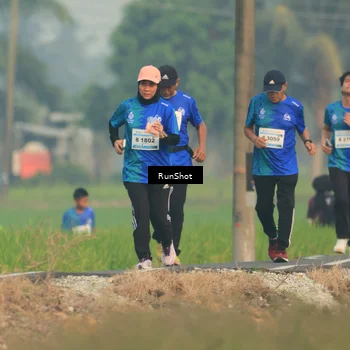 Runner Photo 5933976