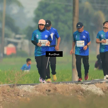 Runner Photo 5933988