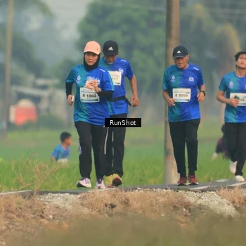 Runner Photo 5933992