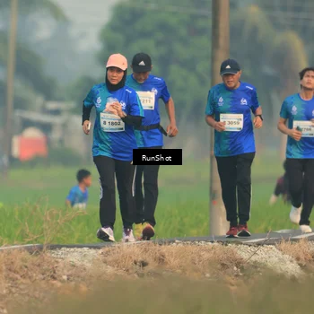 Runner Photo 5933996