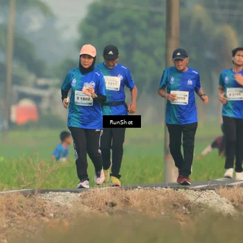 Runner Photo 5933998