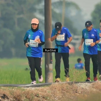 Runner Photo 5934053