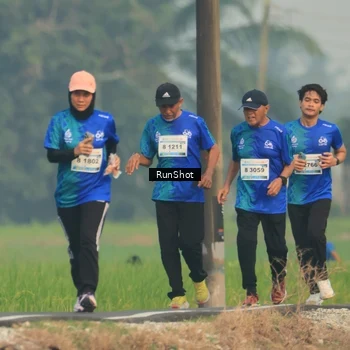 Runner Photo 5934079