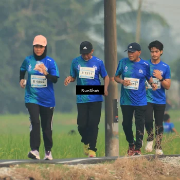 Runner Photo 5934085