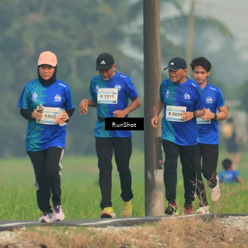 Runner Photo 5934096