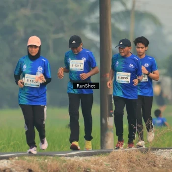 Runner Photo 5934098