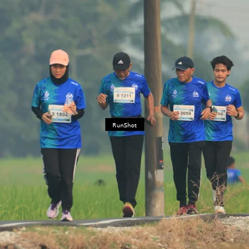 Runner Photo 5934103
