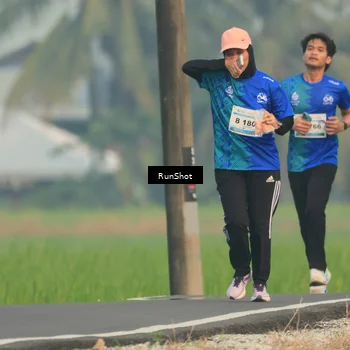 Runner Photo 5934115