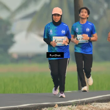 Runner Photo 5934137