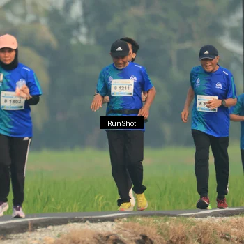 Runner Photo 5934154