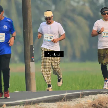 Runner Photo 5934216