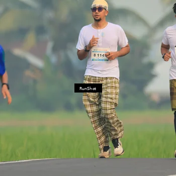 Runner Photo 5934264