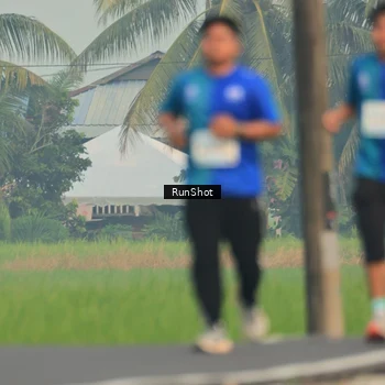 Runner Photo 5934380