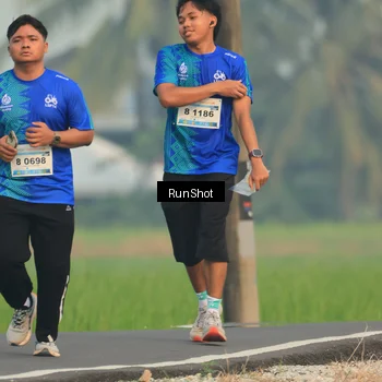 Runner Photo 5934401