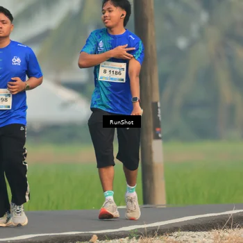 Runner Photo 5934411