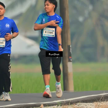 Runner Photo 5934413