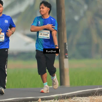 Runner Photo 5934416