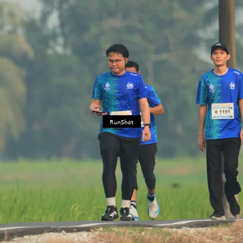 Runner Photo 5934422