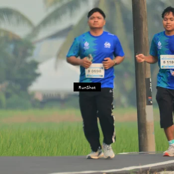 Runner Photo 5934426