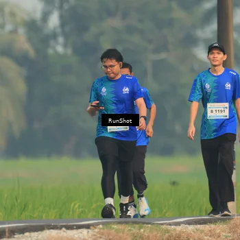 Runner Photo 5934427