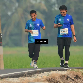 Runner Photo 5934451