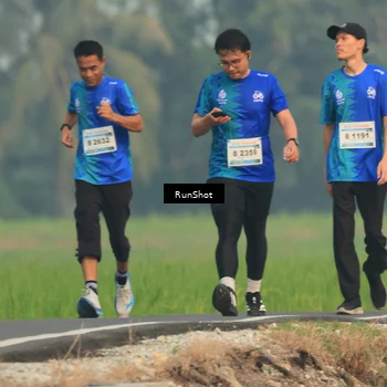 Runner Photo 5934457